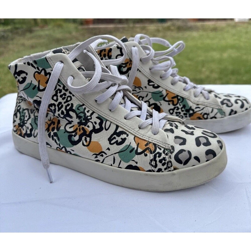 OTBT Hologram 8.5 M Women’s Leather Shoes Cotton Lining Multi Color Retro Vibes
